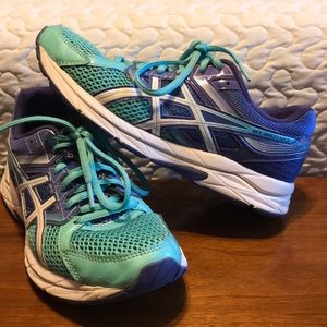 ASICS sz 8 women’s Gel Contend 3 shoes